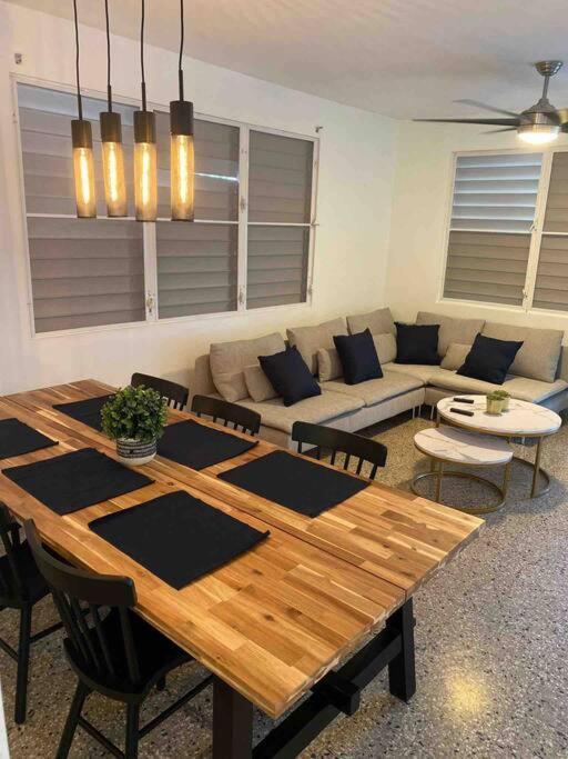3 Bd By Airport El Yunque Walk To The Beach San Juan Eksteriør bilde